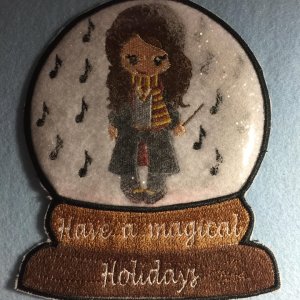 Snow Globe girl dressed as a Magic Girl