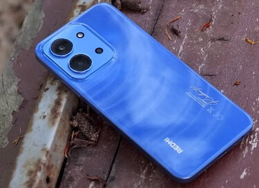 صورة لتصميم هاتف Xiaomi Redmi 15C الخلفي