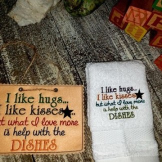 ITH Kitchen Sign Love Dishes plus Towel Designs