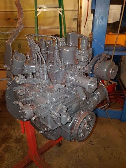 Painted Kubota D950 Diesel Engine