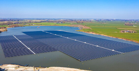 First floating solar power plant Greece