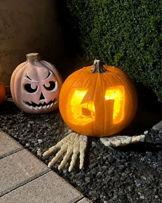 Oversized Glowing 6-7 Pumpkin