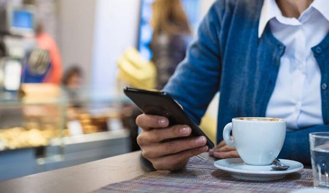 How to Use Your Cellphone in Italy - Untold Italy - 2026