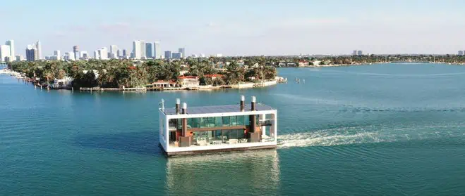 solar power houseboat