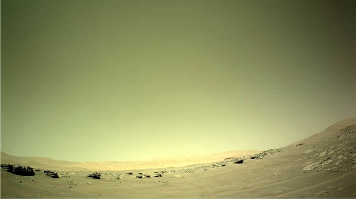 photo of martian surface
