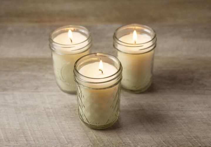 How To Make Your Own Natural Beeswax Candles