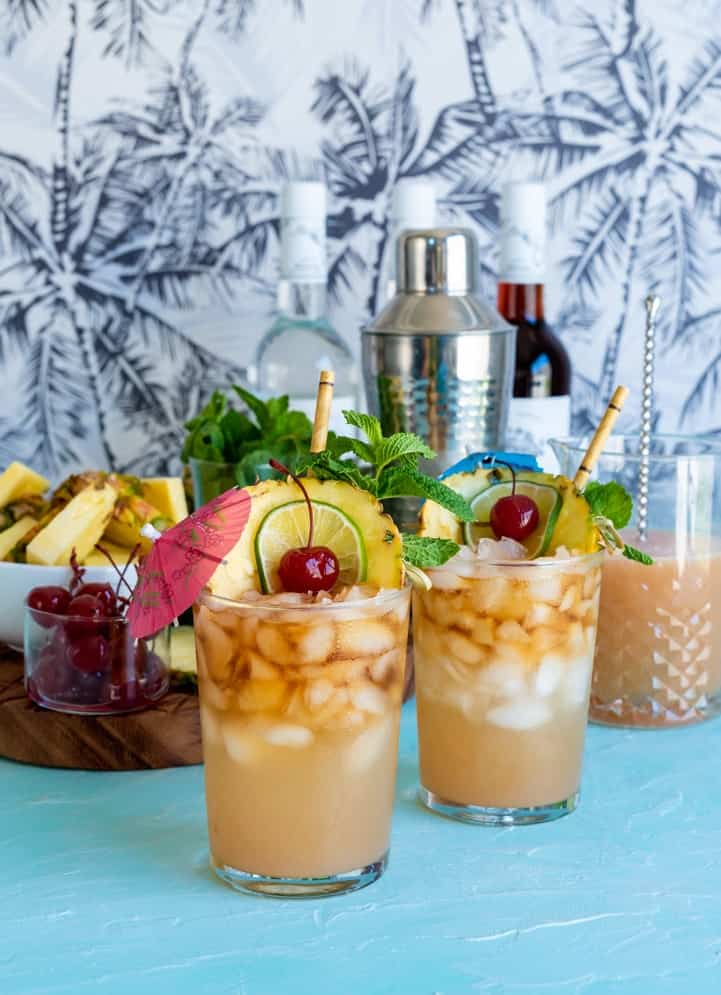 Hawaiian Wedding Mai Tai Cocktails Pineapple And Coconut