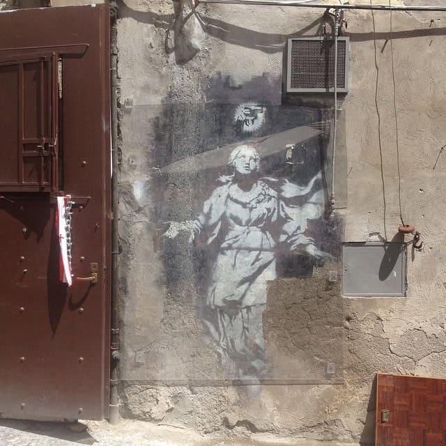 Madonna con la Pistola