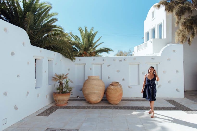 How To Get From Santorini Airport To Perissa - All Possible Ways, cheapest way from Santorini airport to Perissa, Santorini airport to Perissa, cheapest way from Santorini airport to Perissa town, Santorini Bus Airport, bus from Santorini airport to Perissa, taxi Santorini airport to Perissa, Uber Santorini airport to Perissa, Santorini airport to Perissa by bus, Santorini Airport Bus to Perissa