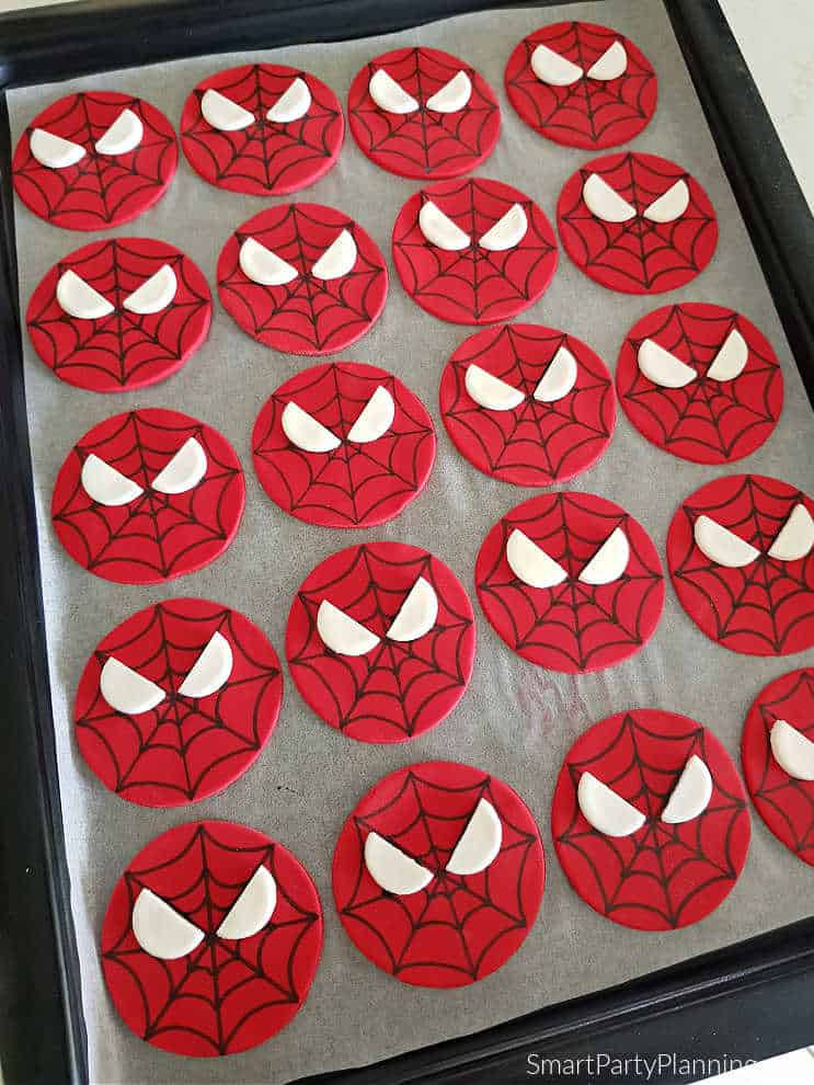 How To Make Easy Spiderman Cupcakes Like A Professional for Free Printable Cupcake Wrappers And Toppers With Spiderman