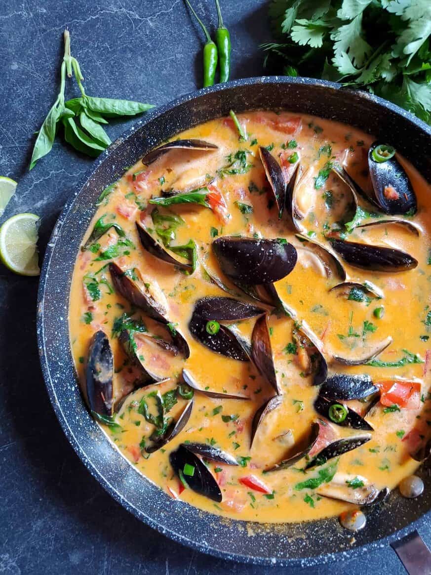 Thai Basil Mussels