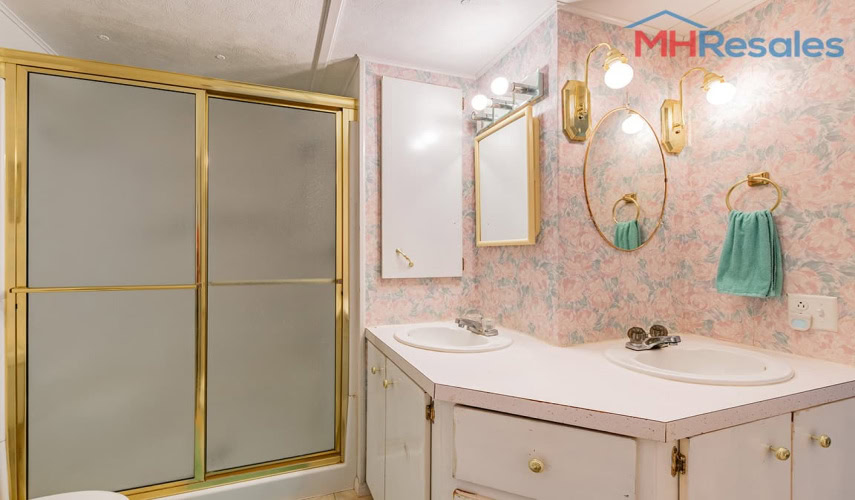 Mobile Home For Sale In Silk Oak Lodge Lot 153 Clearwater Fl