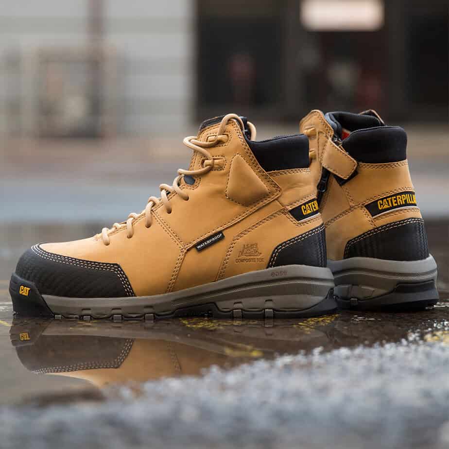 caterpillar device boots