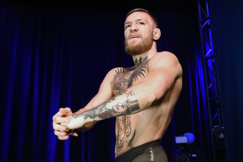 Watch A Fired Up Conor Mcgregor Shows Off His Slick Footwork Ahead Of The Dustin Poirier Rematch Sportsmanor Conor mcgregor, conor, mcgregor, ufc 246, ufc246, conor mcgregor ufc 246, conor mcgregor #ufc246 #ufc #mma #conormcgregor #mcgregorvscowboy #mcgregorvscerrone. sportsmanor