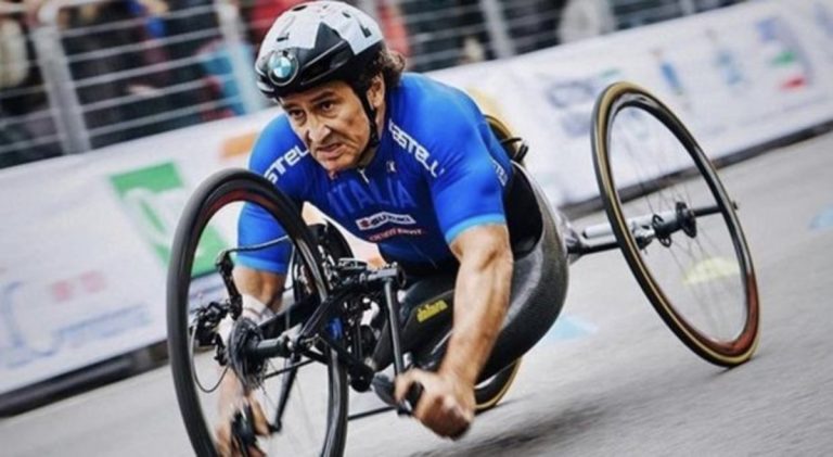 Alex Zanardi Le Sue Frasi Piu Emozionanti Citazioni Da Campione Notizie It