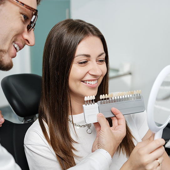 veneers cosmetic dentist near me