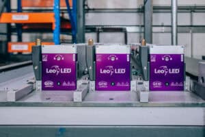 Il sistema Coleus UV utilizza sei cassette LeoLED larghe 130 cm, ciascuna delle quali può essere facilmente rimossa per la pulizia e l'ispezione.