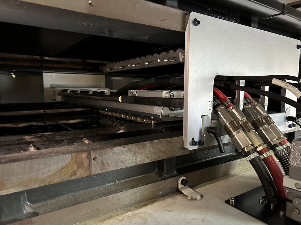 A Remata adaptou a tecnologia LeoLED à sua impressora Komori GL37 de 5 cores.