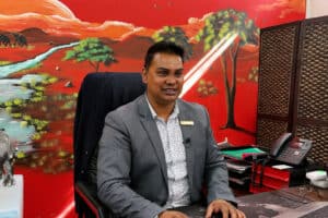 Trevor Nadar é o proprietário da TDC. A empresa é especializada em rotulagem para as indústrias de alimentos e bebidas.