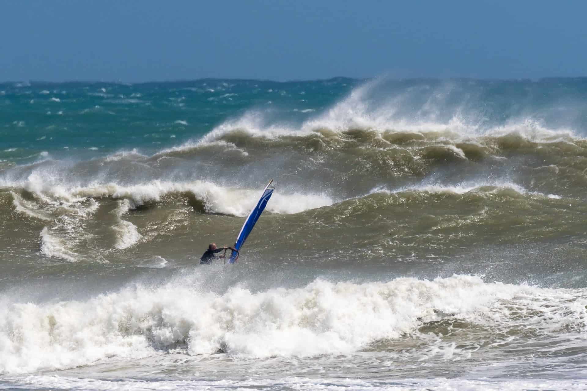 Windsurfing Taranaki