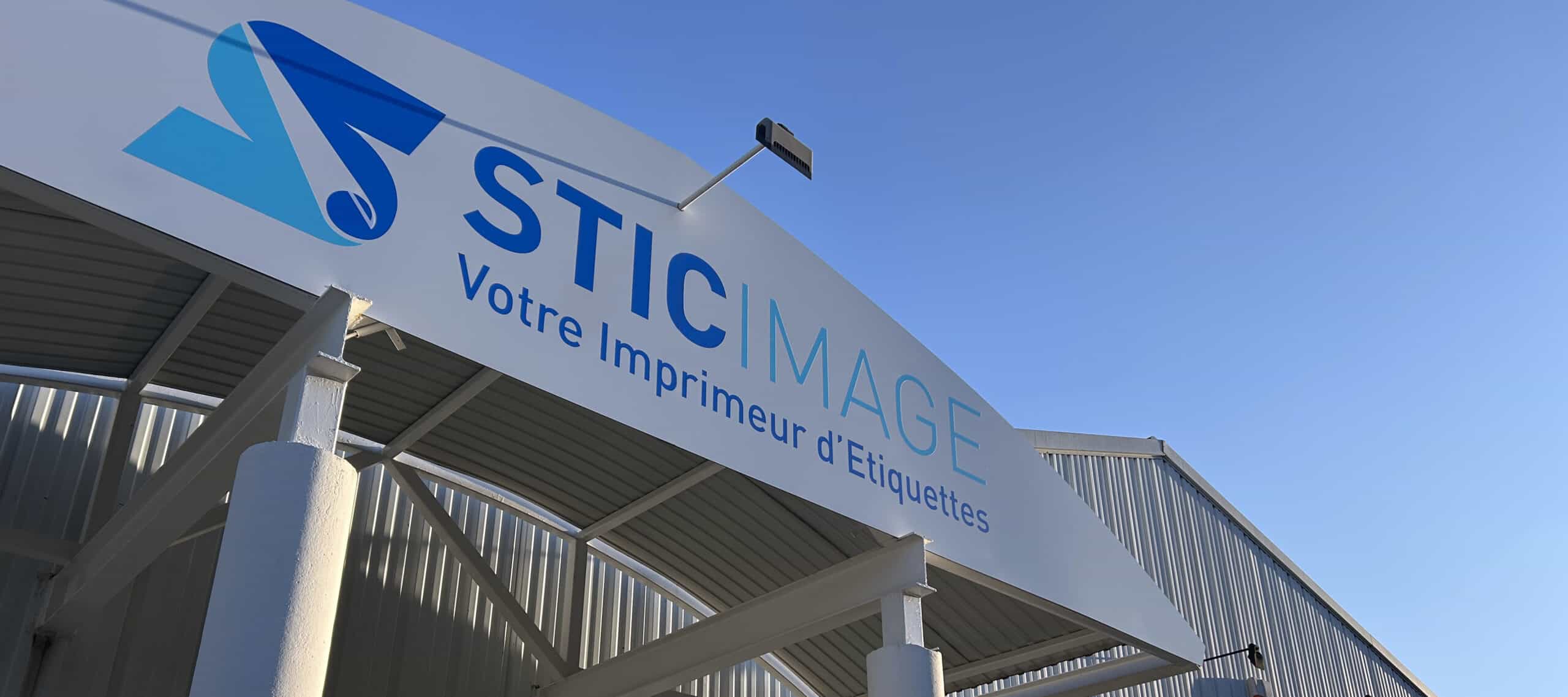 Stic Image est situé dans un emplacement inhabituel pour une imprimerie d'étiquettes, dans un quartier résidentiel proche du cœur de la ville de Lyon, en France.