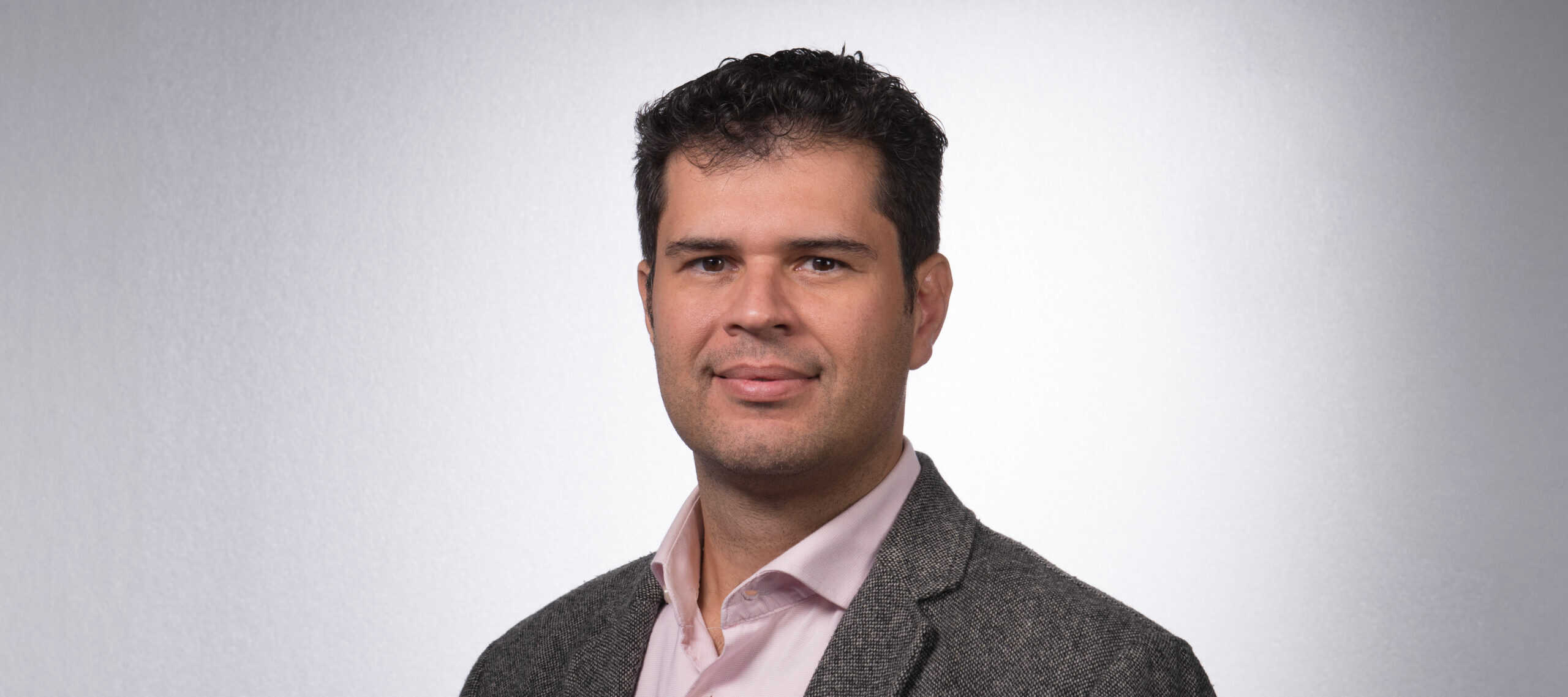 GEW, fabricante de sistemas de curado UV con sede en el Reino Unido, ha anunciado el nombramiento de Jonathan Geiger como Gerente de Ventas para América Latina.