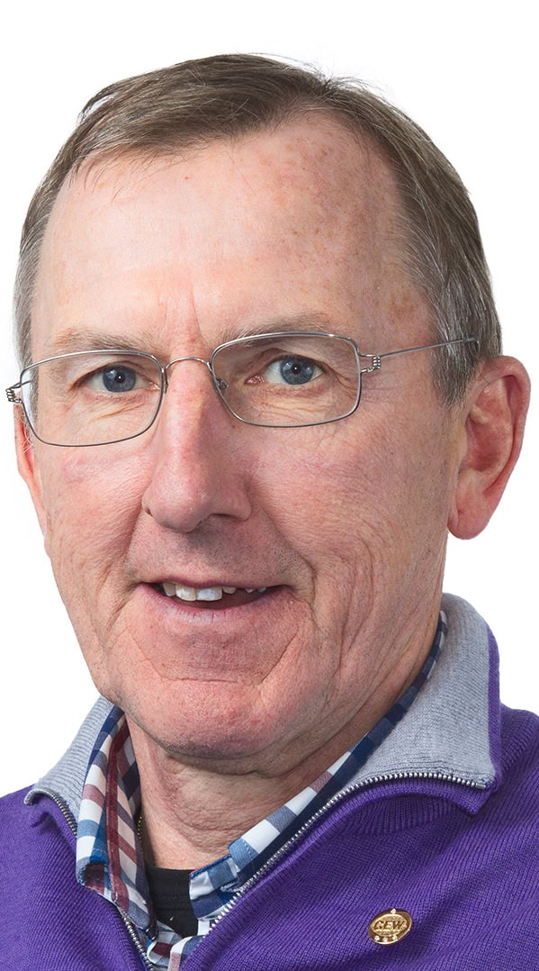 Malcolm Rae, założyciel i właściciel, nadal pełni funkcję dyrektora wykonawczego wraz z żoną Gillian.