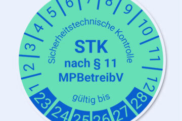 STK-Prüfplakette zur sicherheitstechnischen Kontrolle von Medizinprodukten nach § 11 MPBetreibV