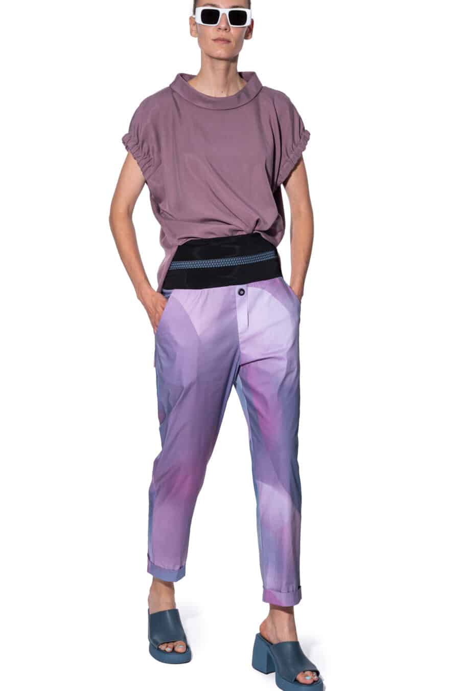 Straight-cut trousers with turn-up cuff - Image 3