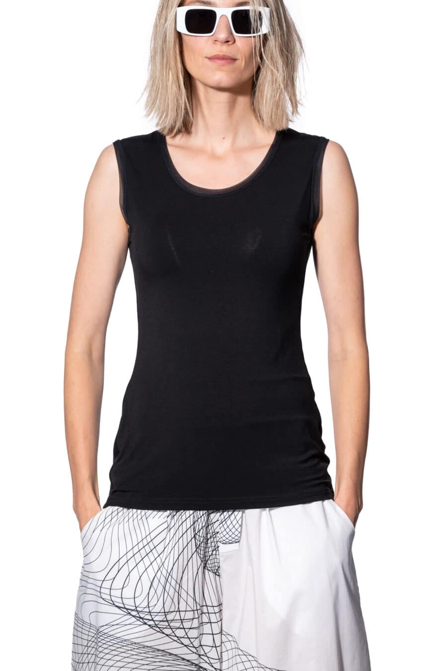 Sleeveless jersey top 1