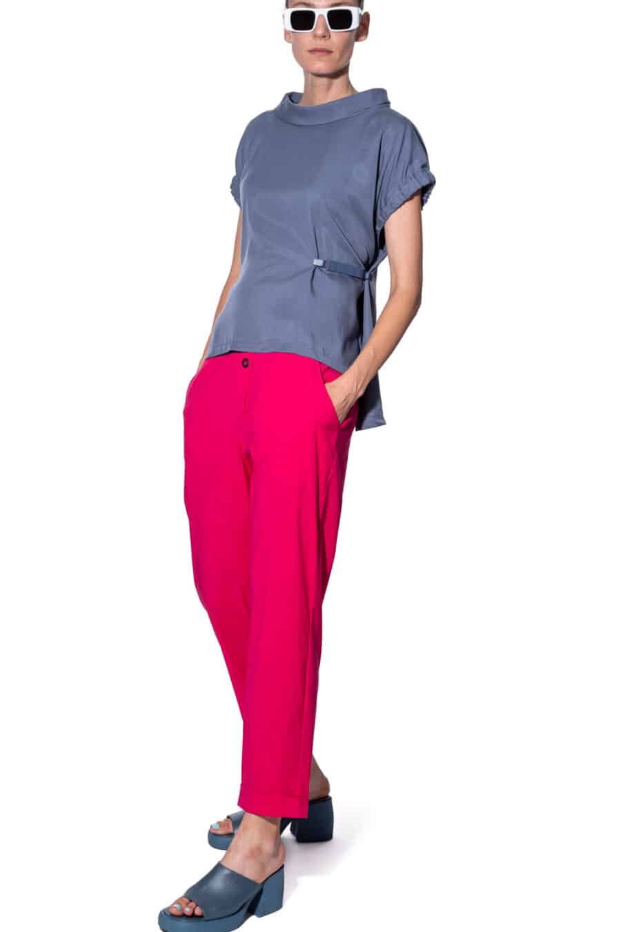 Blouse with short sleeves - Image 3