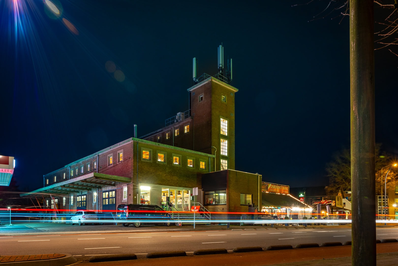 BBQ Experience Center neemt Rookoven over