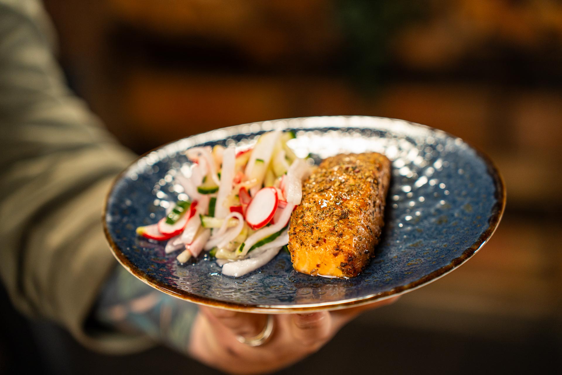 Zalm op cederhout