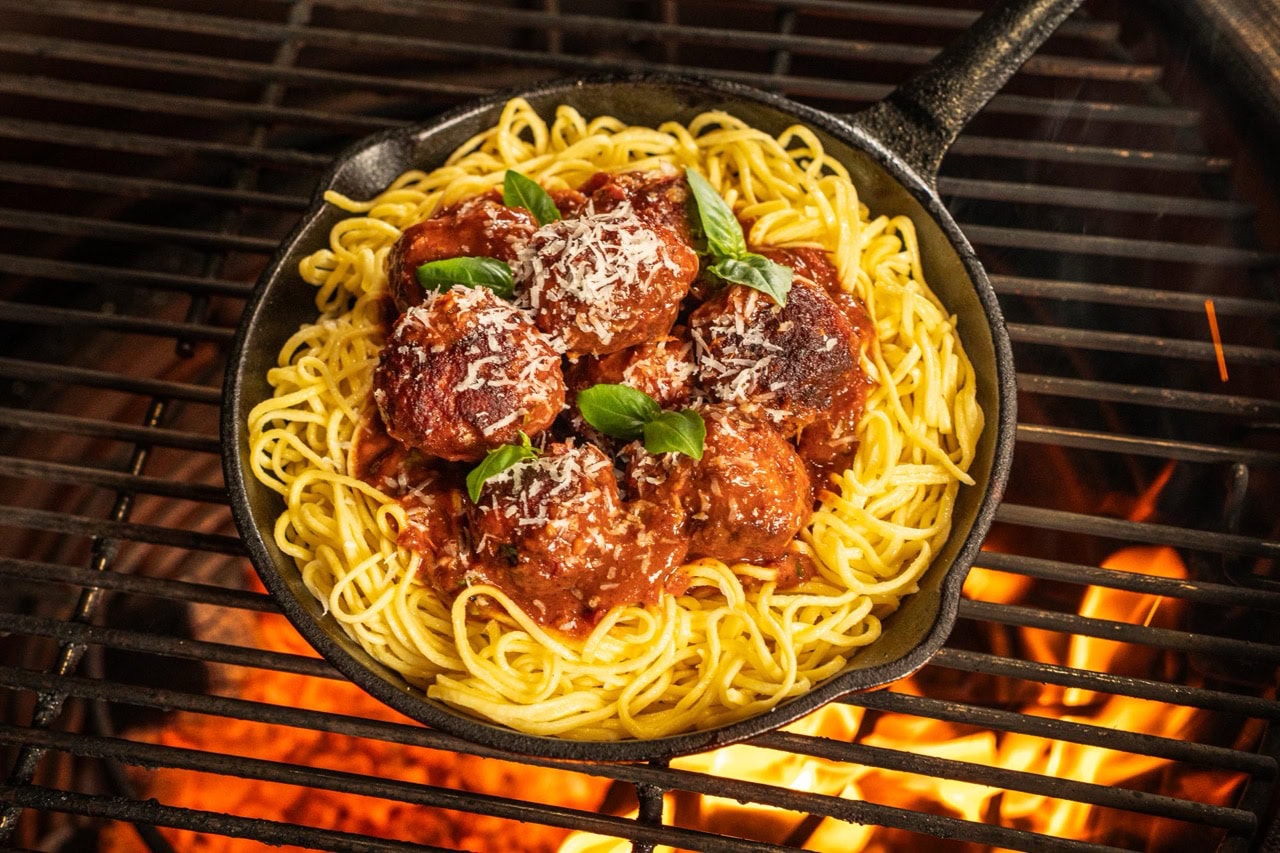 Spaghetti met Meatballs op de BBQ