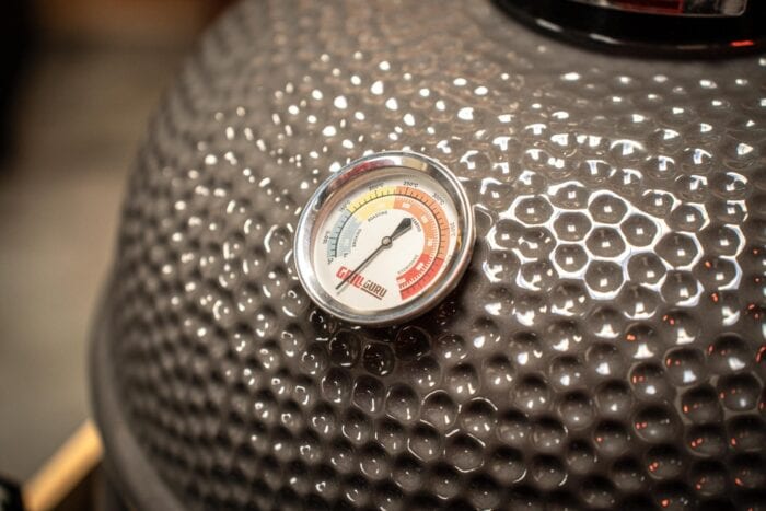 Hoe haal ik vocht uit mijn dome thermometer?