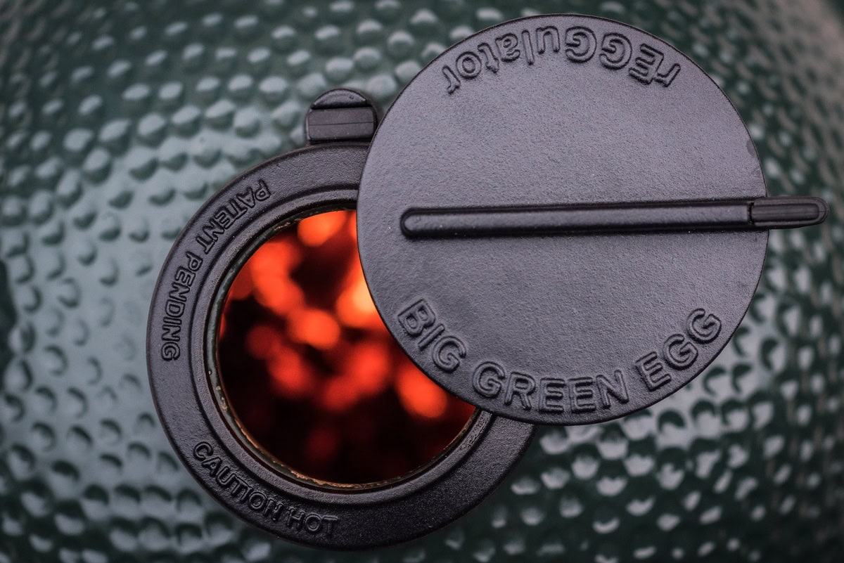 Kamado aansteken en op temperatuur houden