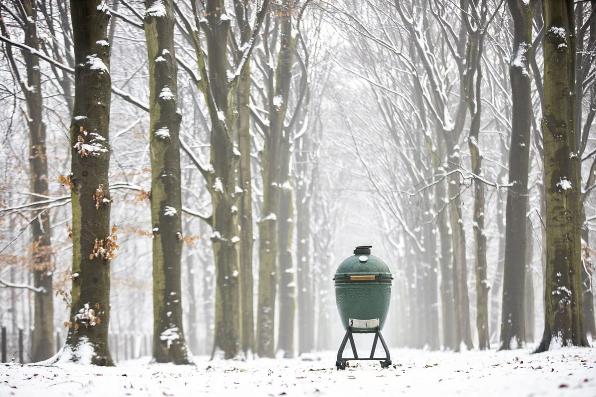 Kamado in de sneeuw en met vorst, kan dat? Wintertips!