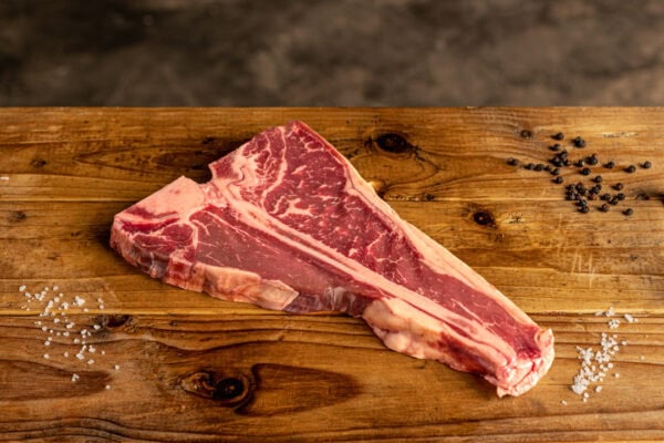 runder-t-bone-steak-vlees
