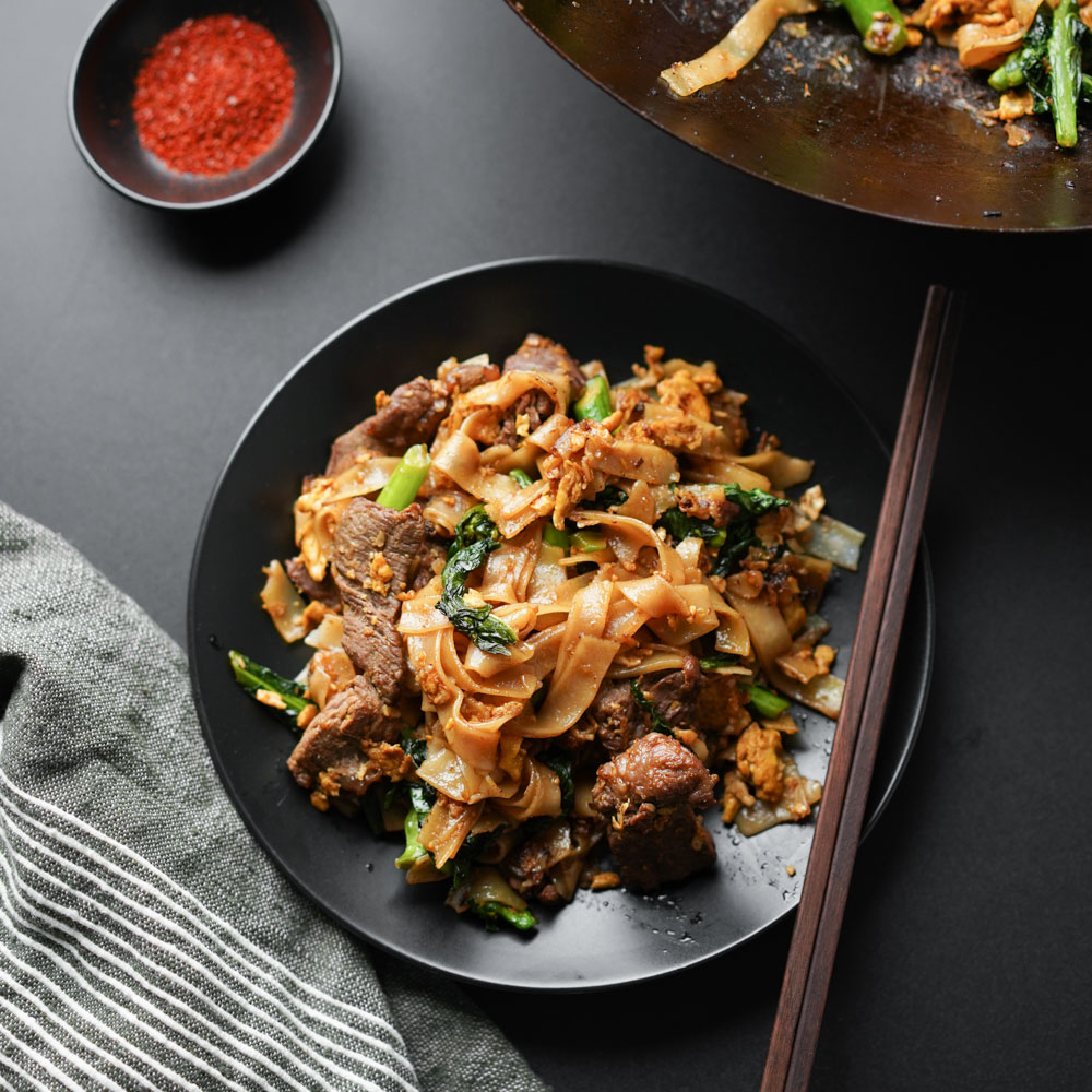 Pad see ew by Hungry Huy