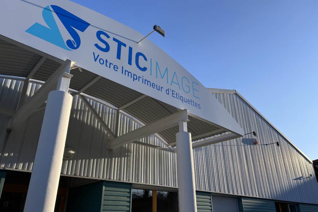 Stic Image is unusually located for a label printing works, situated in a residential area close to the heart of the city of Lyon, France.