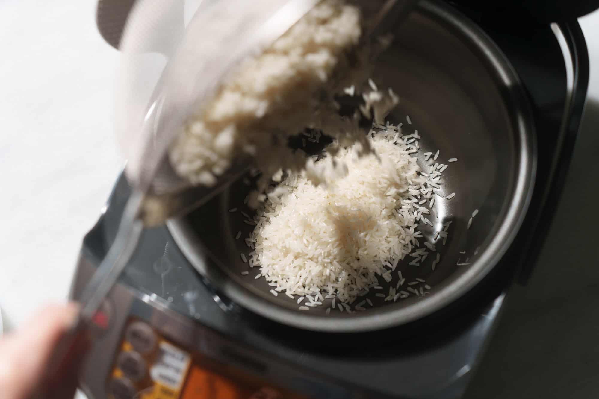 How Much Rice to Water for a Rice Cooker: Perfect Ratios Explained