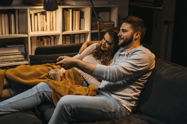 19-romantic-movie-night-ideas-at-home-for-couples-the-perfect-date