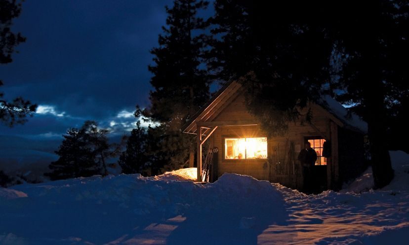 Ski Hut to Hut in the Methow Valley Ski Hut to Hut in the Methow Valley