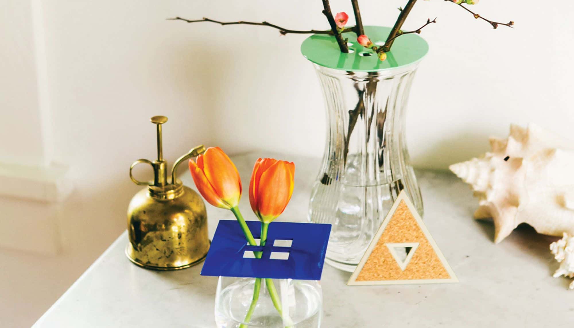 The Seattle Home Decor Item that Turns Any Vessel Into a Vase