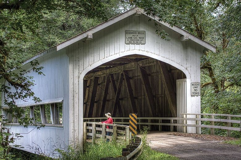 Find Hot Springs, Hidden Waterfalls and More Off One Stretch of Central Oregon Highway