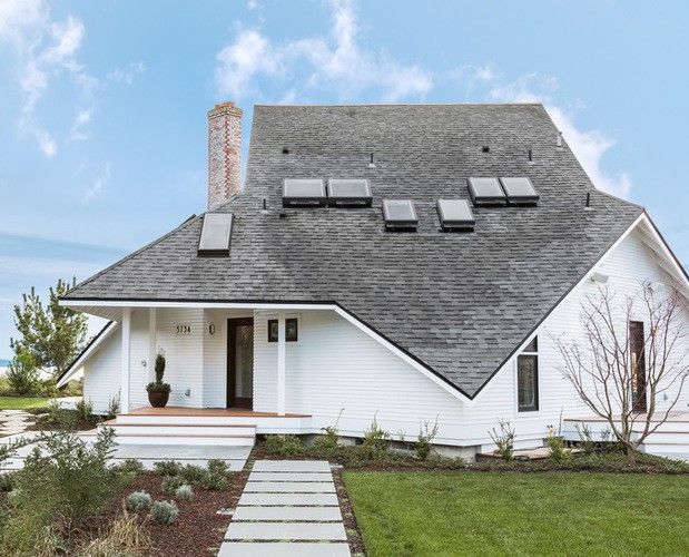 Houzz Tour: Turning the Tide for a Pacific Northwest Island Home