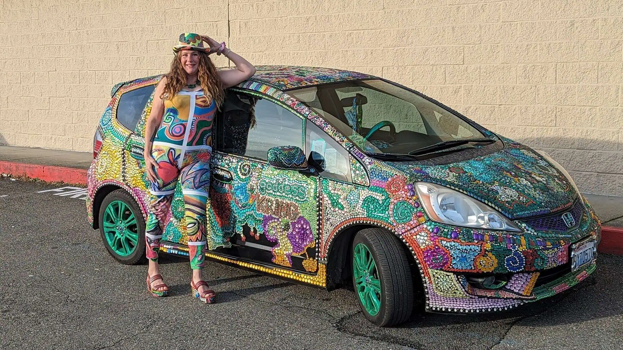 53411759885_750b2fced5_o copy 2-16-9-2000x1125-min A bedazzled 2010 Honda with thousands of rhinestones.