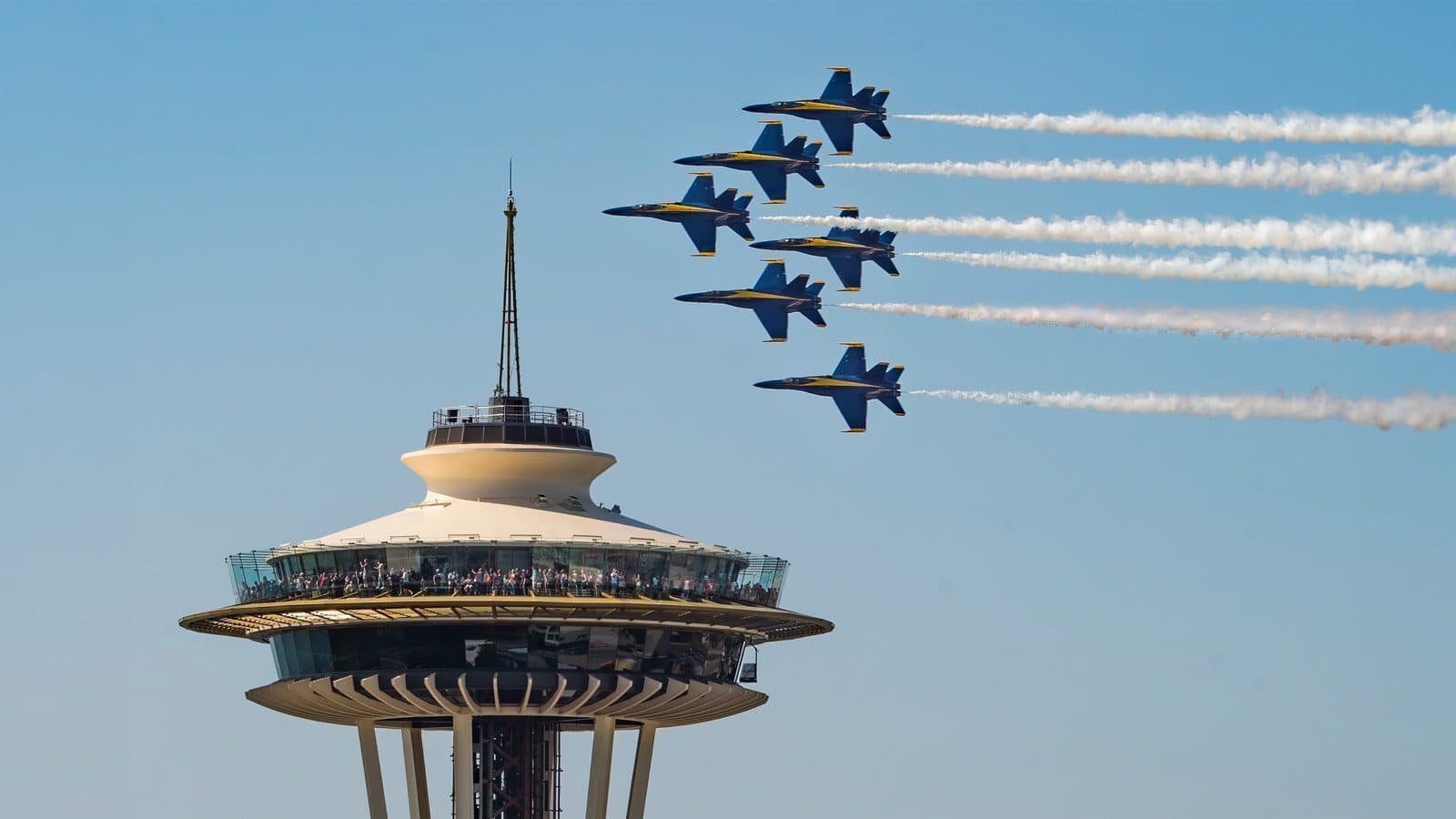 Seafair_Blue-Angels_Space-Needle_1600x900 Seafair_Blue-Angels_Space-Needle_1600x900