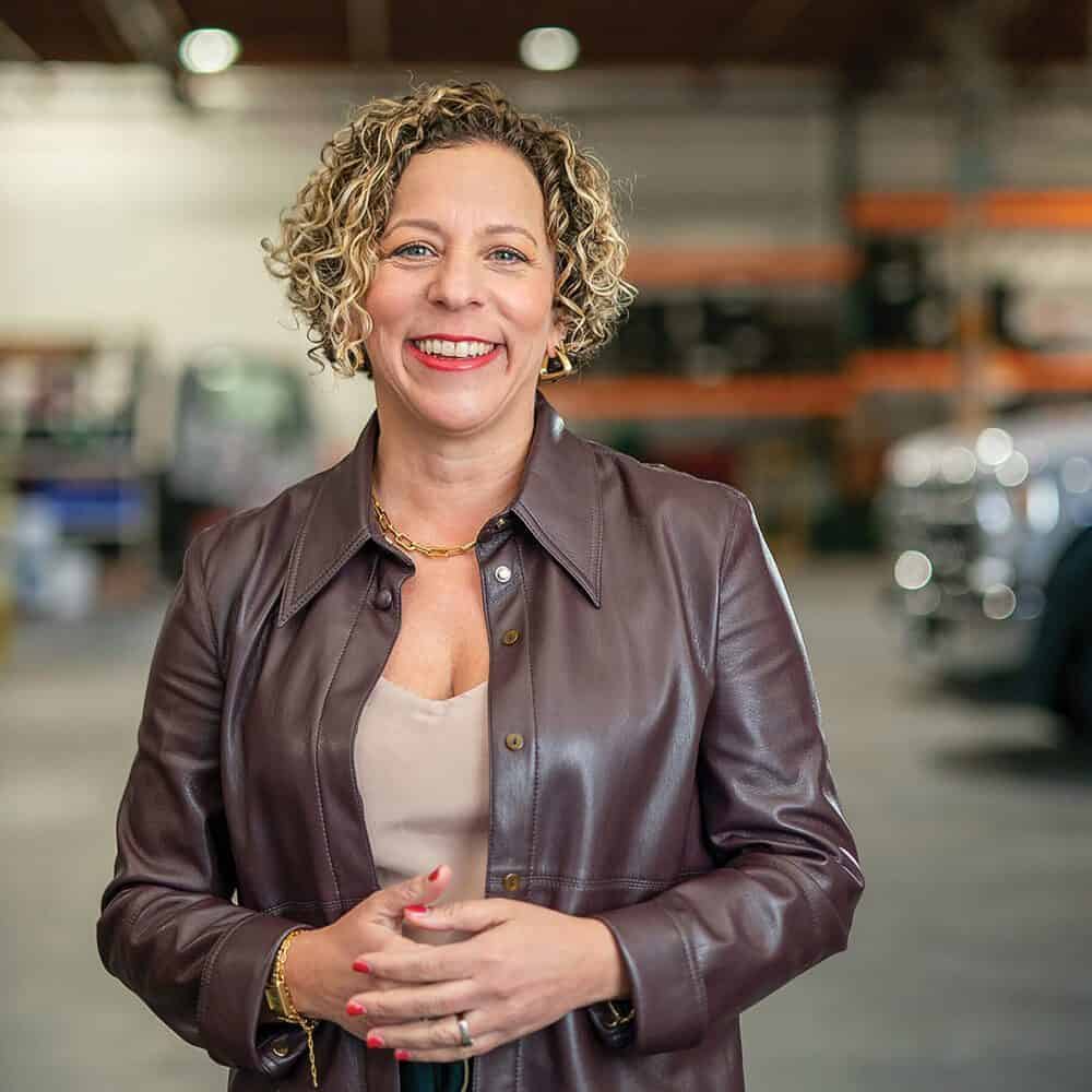 Daring Women: AAA's Piston Daring Women: AAA's Piston