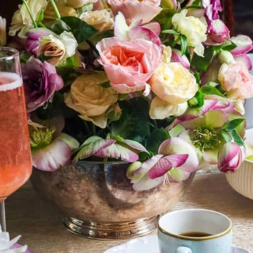 Treat Mom to Some Emerald City Elegance This Mother’s Day Treat Mom to Some Emerald City Elegance This Mother’s Day